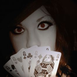 women_with_cards